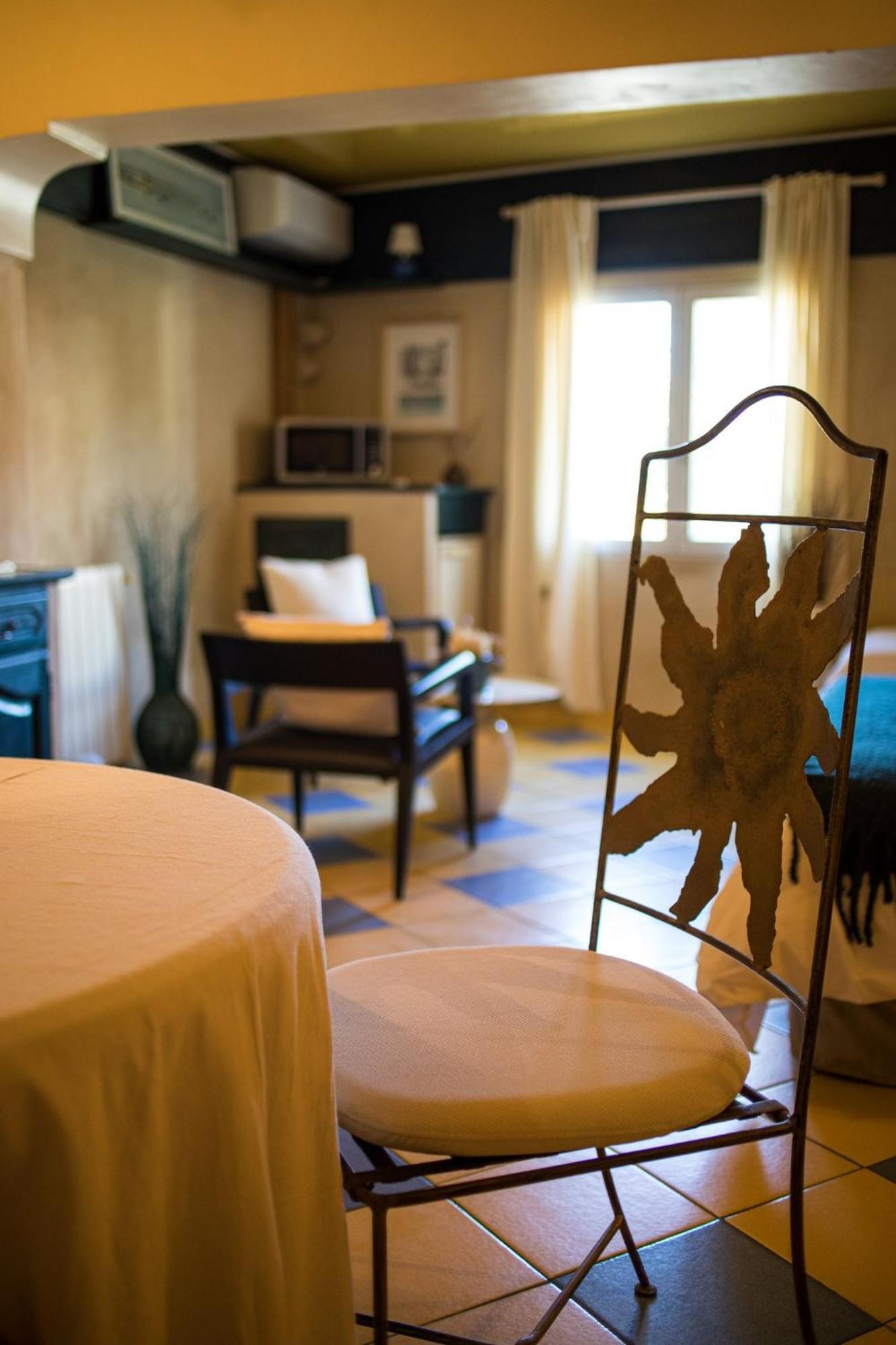 In Provence Hotel - Experience Atypique 베네레스 외부 사진